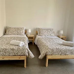 le-sorelle-apartment.sicilyhotelsitaly.net/